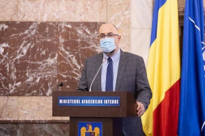 🇭🇺 🇷🇴 ↓
Kelemen Hunor: A mai beiktatási ceremónián arra kértem a prefektusokat és alprefektusokat, hogy munkájukban mutassanak tiszteletet, és tanúsítsanak bi