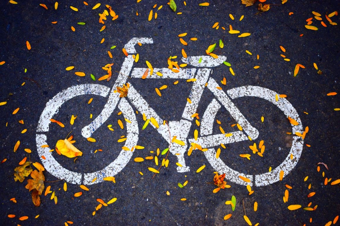 RMDSZ: Zöld út a kerékpárutak építésére