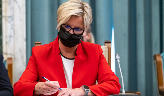 Hegedüs Csilla: egyszerűsítjük a pályázati rendszereket, csökkentjük a bürokráciát! Hegedüs Csilla: egyszerűsítjük a pályázati rendszereket, csökkentjük a bürokráciát!