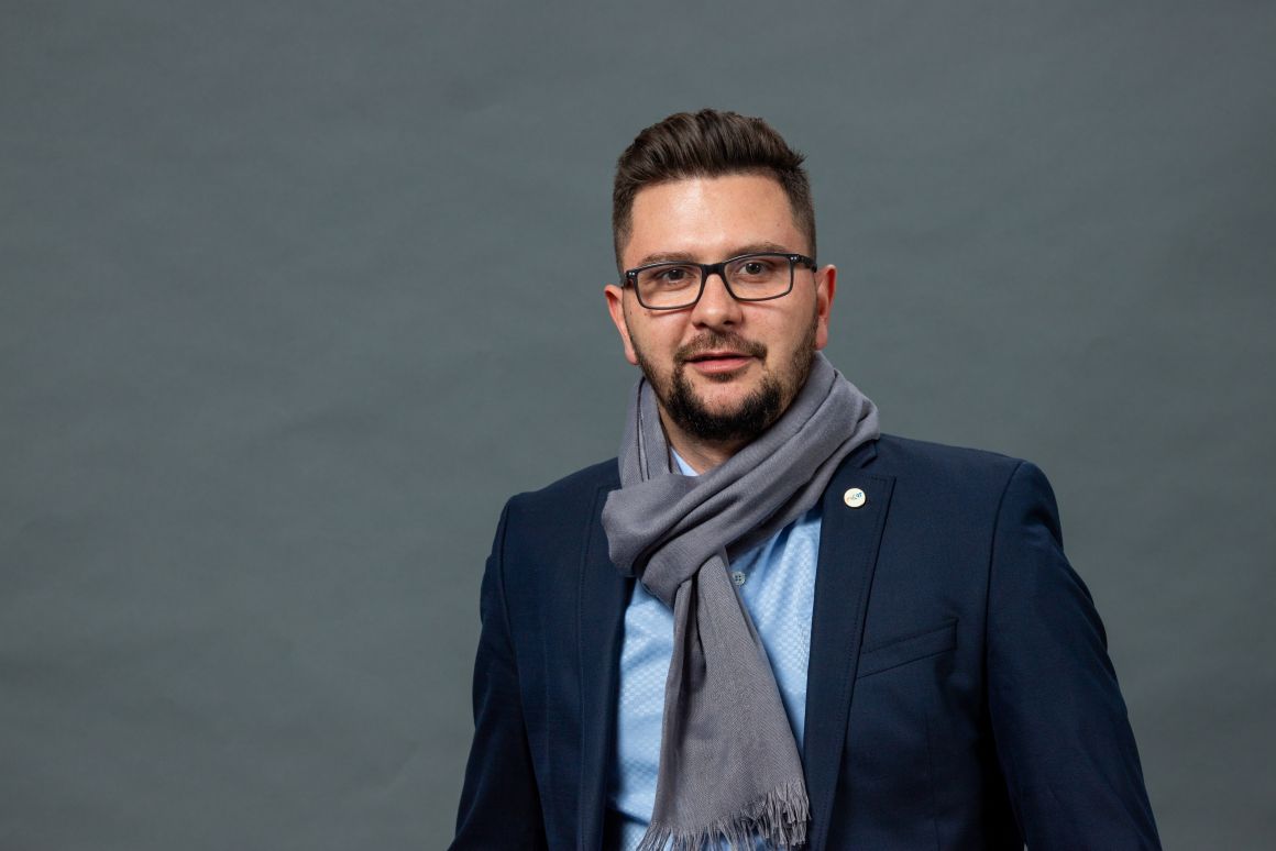 Oltean Csongor: Célunk, hogy a magyar fiatalok Erdélyben boldogulhassanak