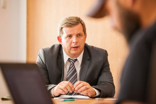 Miklós Zoltán parlamenti képviselőjelölt: válaszokat adni a kérdésekre Miklós Zoltán parlamenti képviselőjelölt: válaszokat adni a kérdésekre
