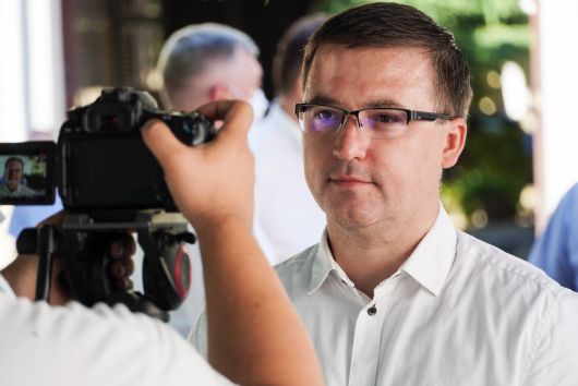 Rajong Biharországért Szabó József „Alex‟, az RMDSZ legfiatalabb tanácselnök-jelöltje Rajong Biharországért Szabó József „Alex‟, az RMDSZ legfiatalabb tanácselnök-jelöltje