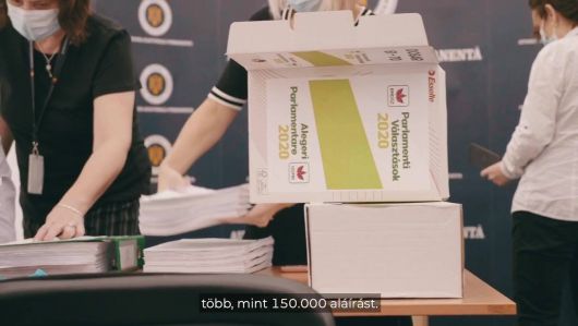 Köszönjük a közel 153 ezer támogatói aláírást! Köszönjük a közel 153 ezer támogatói aláírást!